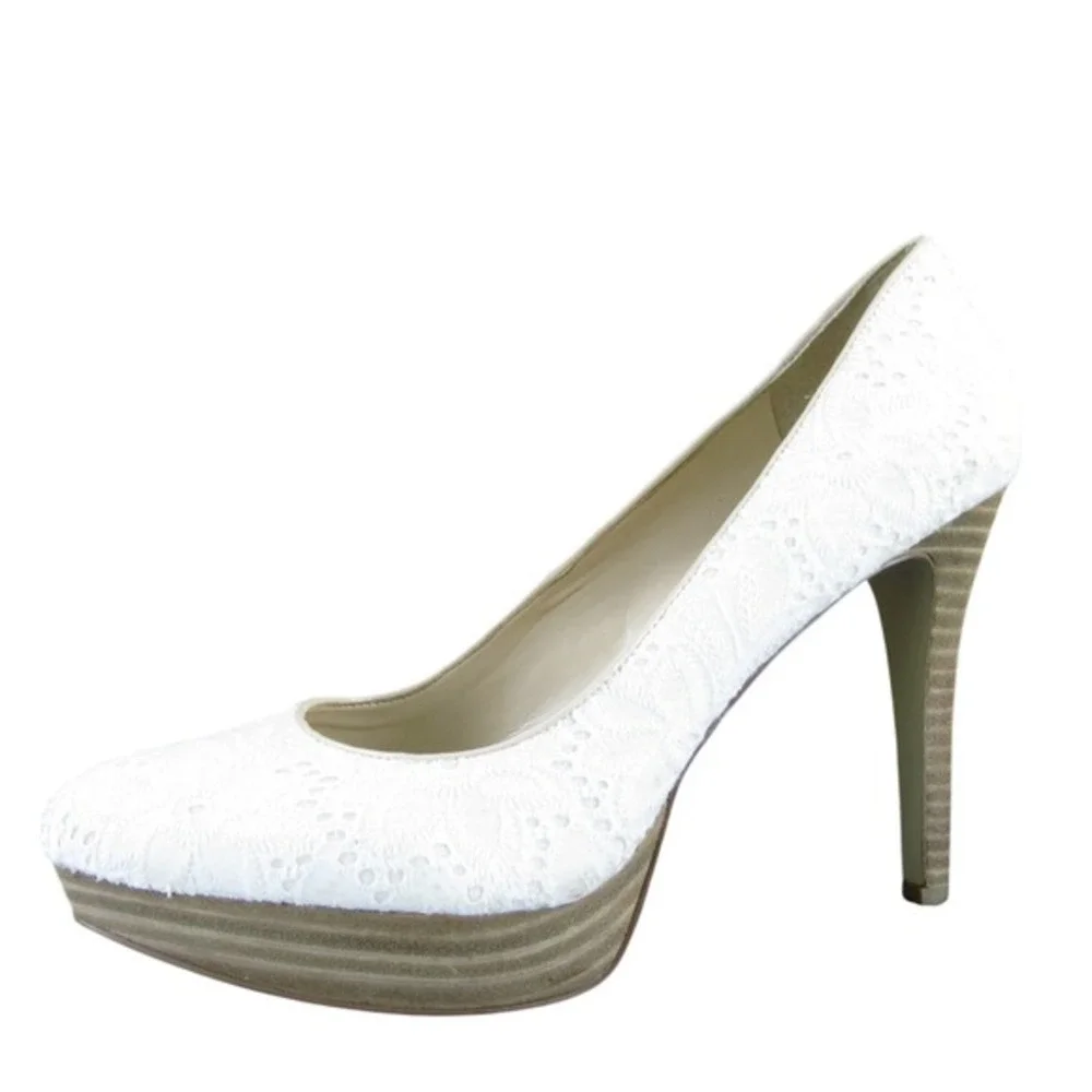Nine‎ West Women 7Marnias Platform White Fabric Pump 9.5 Medium Gently Used 2025
